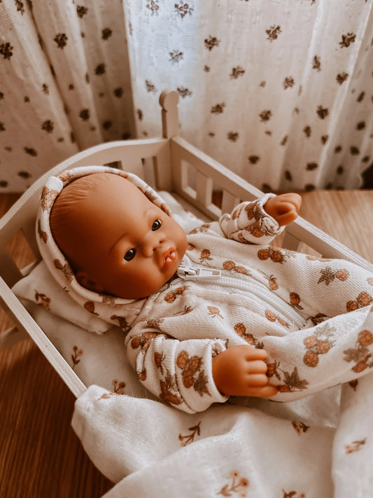 Lupitas - Julie - Raspberry Bunchs