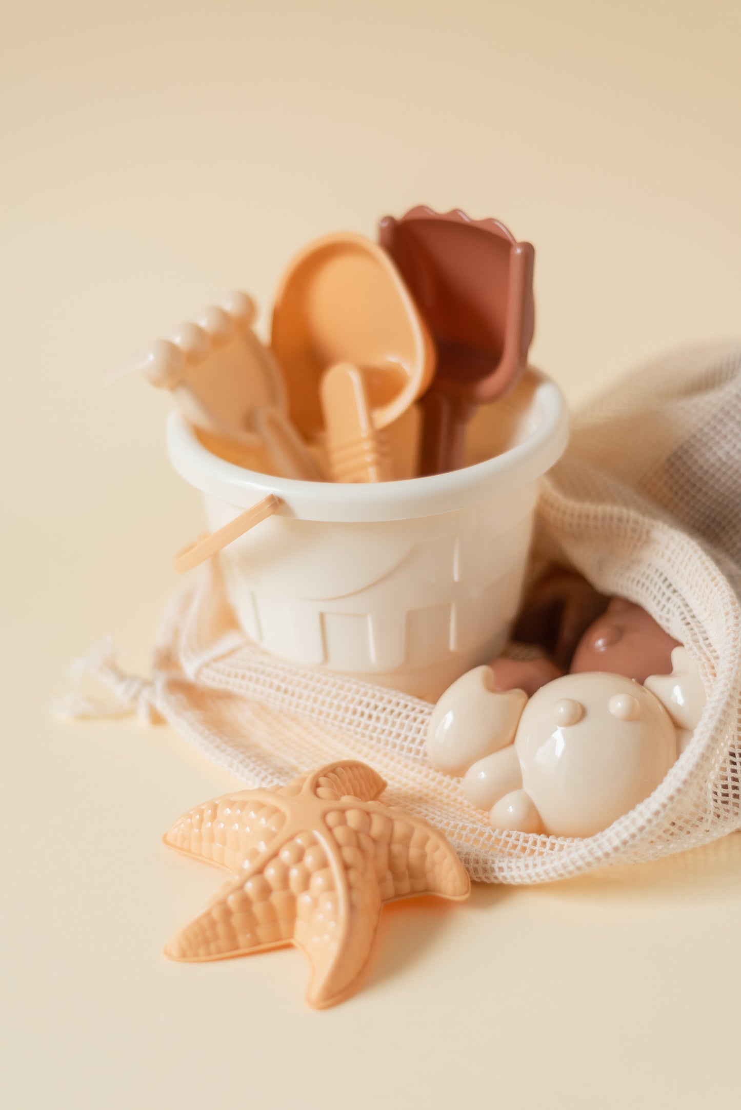 ALL ABOARD - NEUTRAL COLORS