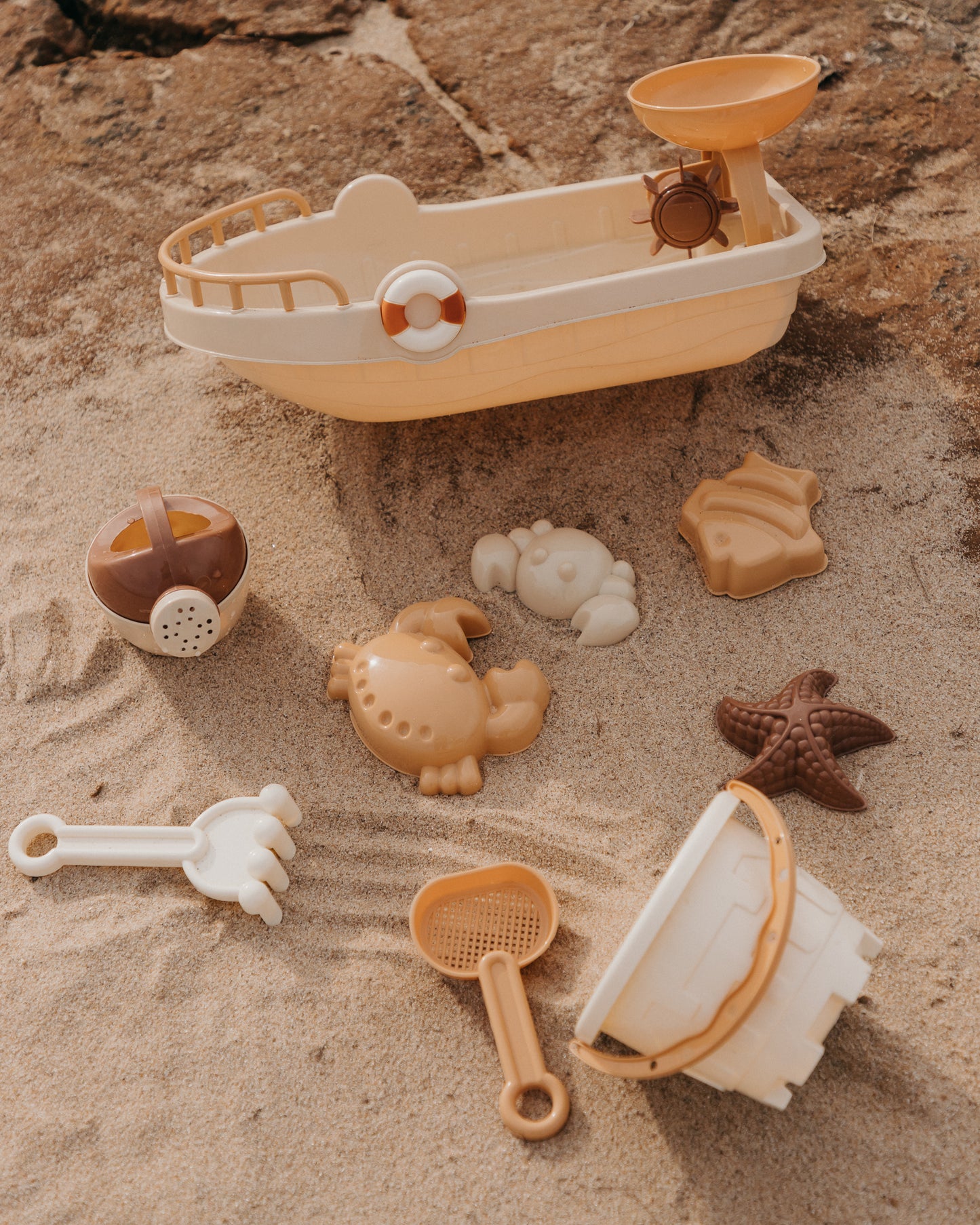 ALL ABOARD - NEUTRAL COLORS