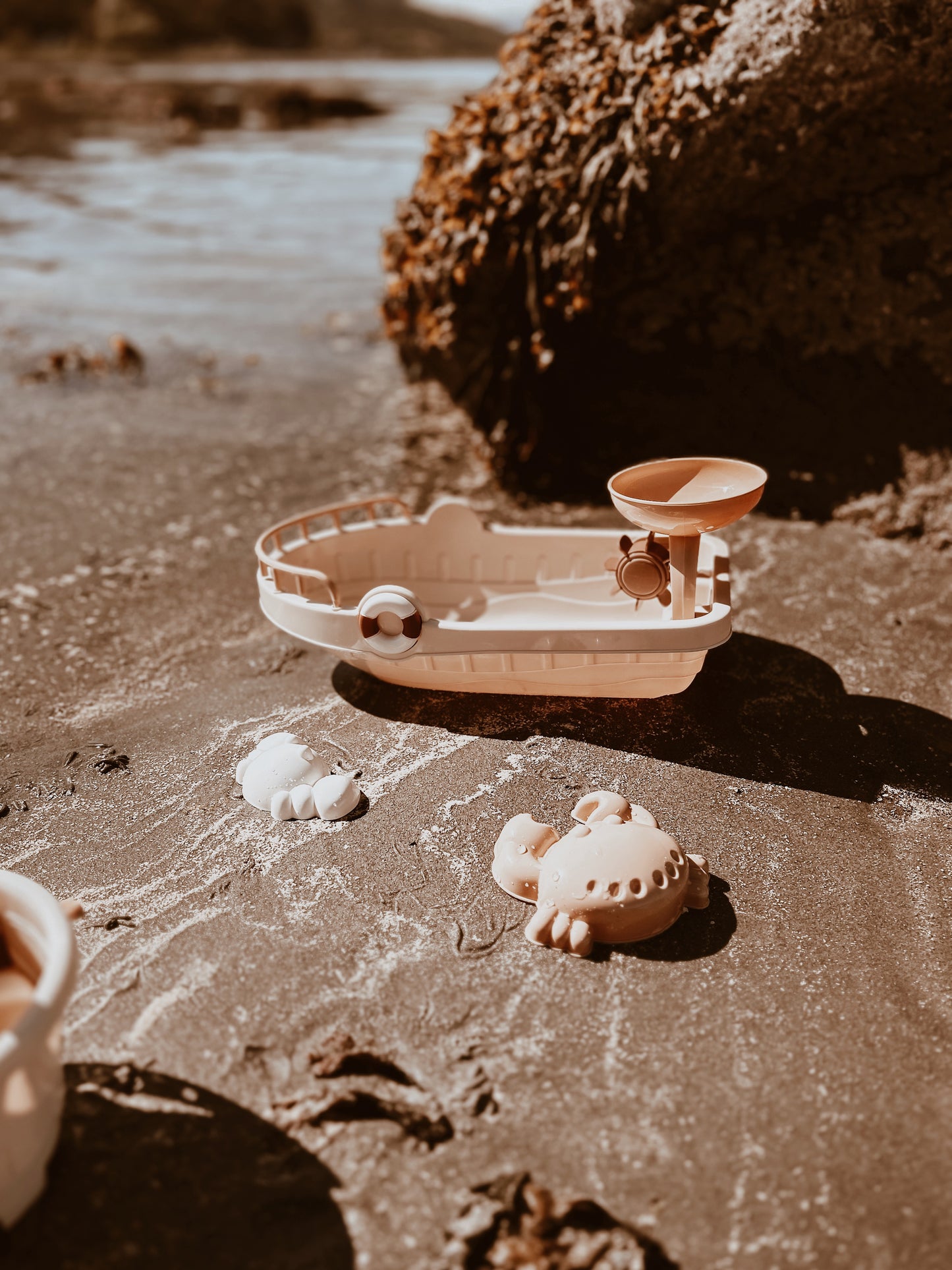 ALL ABOARD - NEUTRAL COLORS