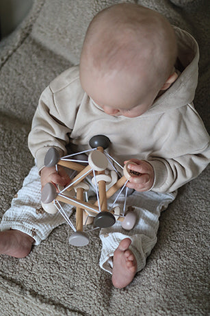 Lodër aktiviteti për të vegjlit