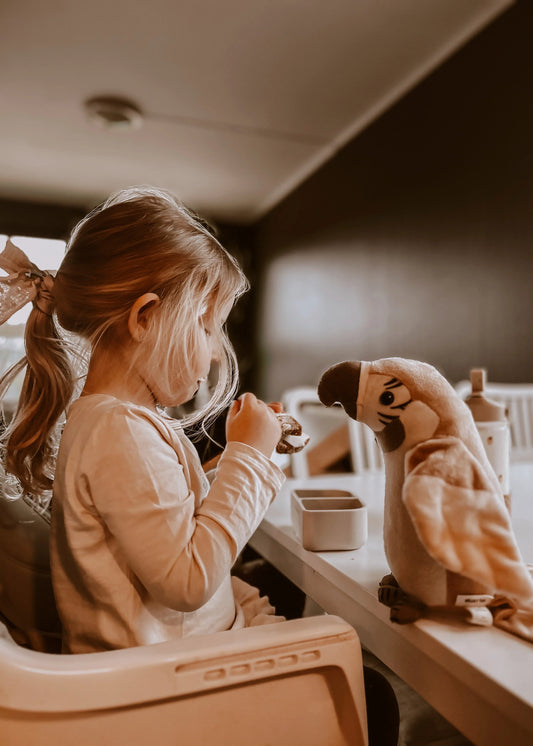 Pierre - The Talking Parrot - Nude