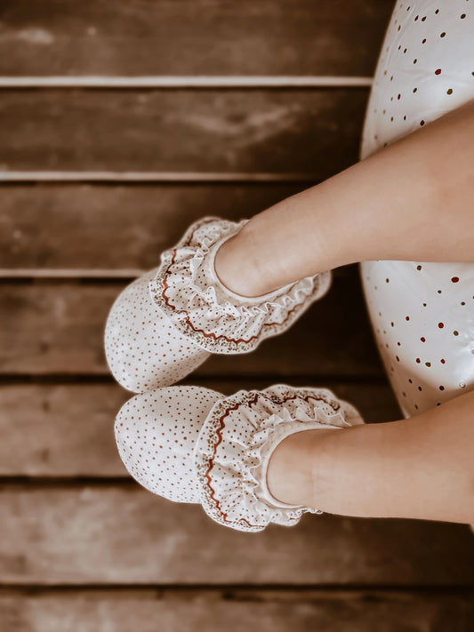 New Swimming Shoes - Unique Dots
