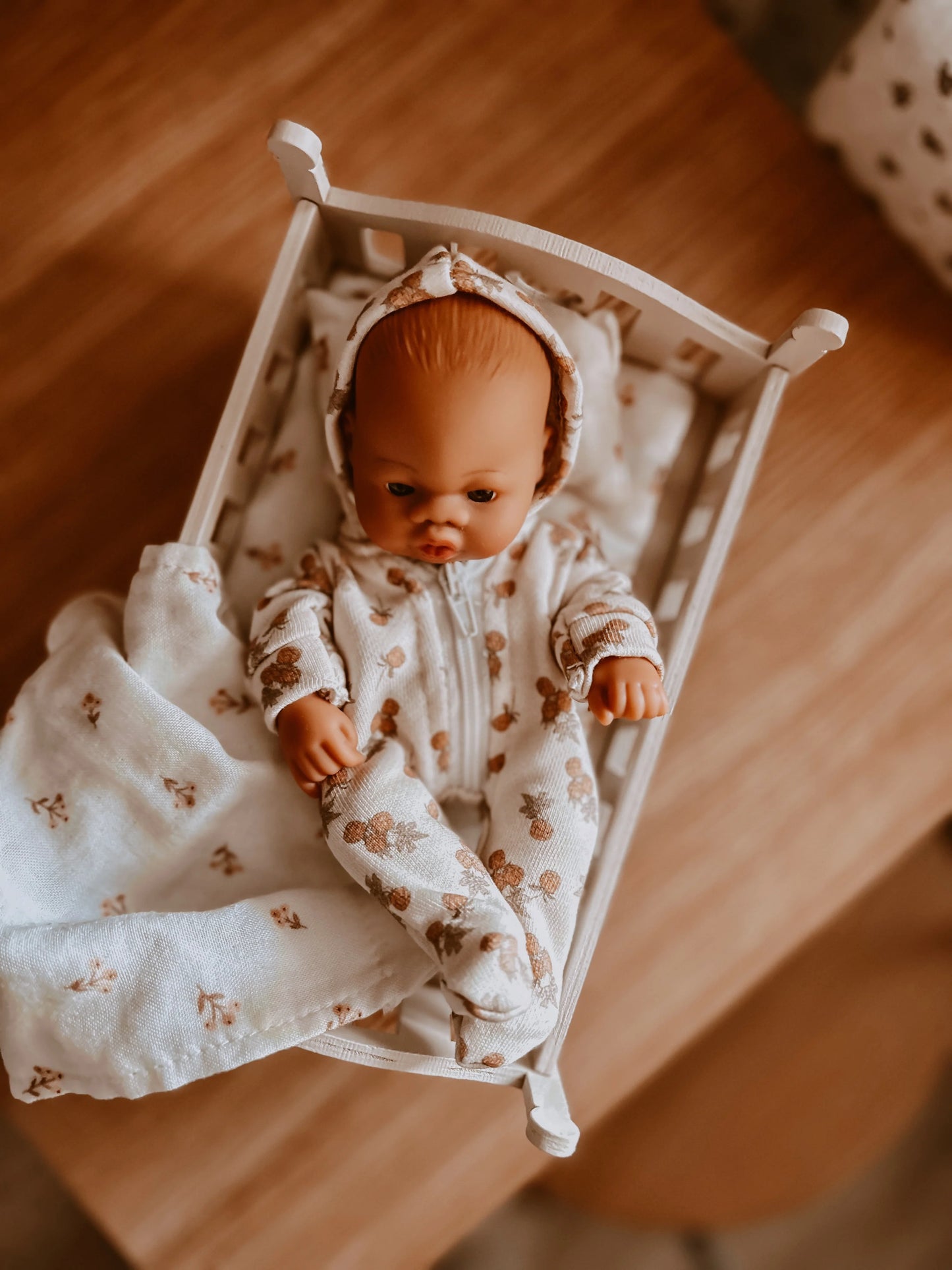 Lupitas - Julie - Raspberry Bunchs