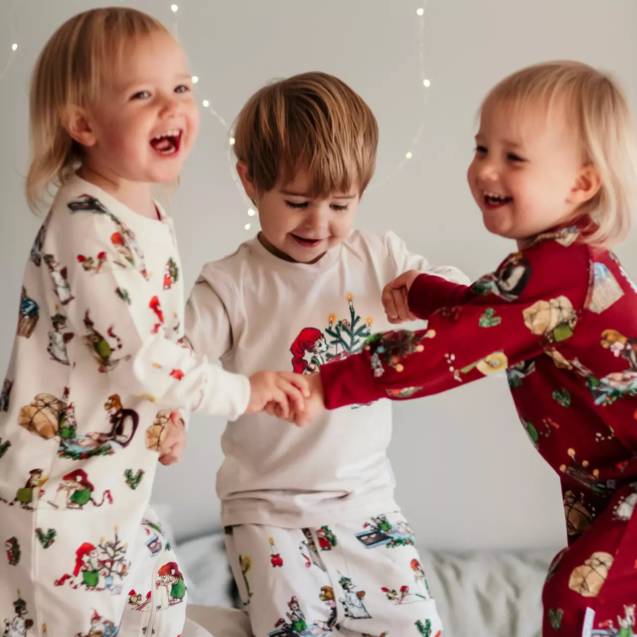 Pettson and Findus Two piece pyjamas  - Beige