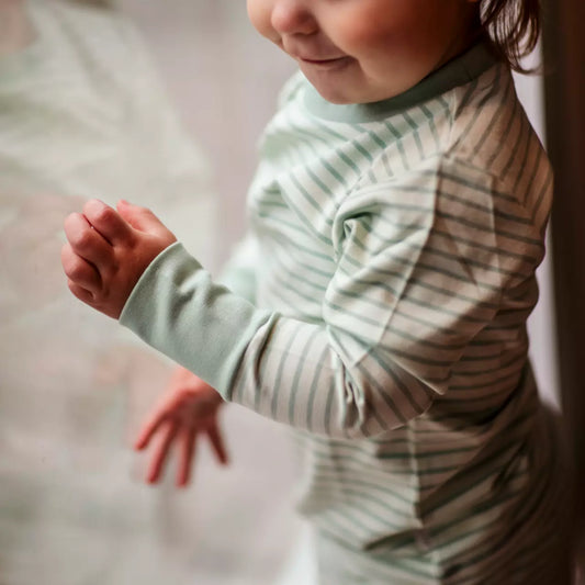 Two pcs Pajamas Classic L.green/green