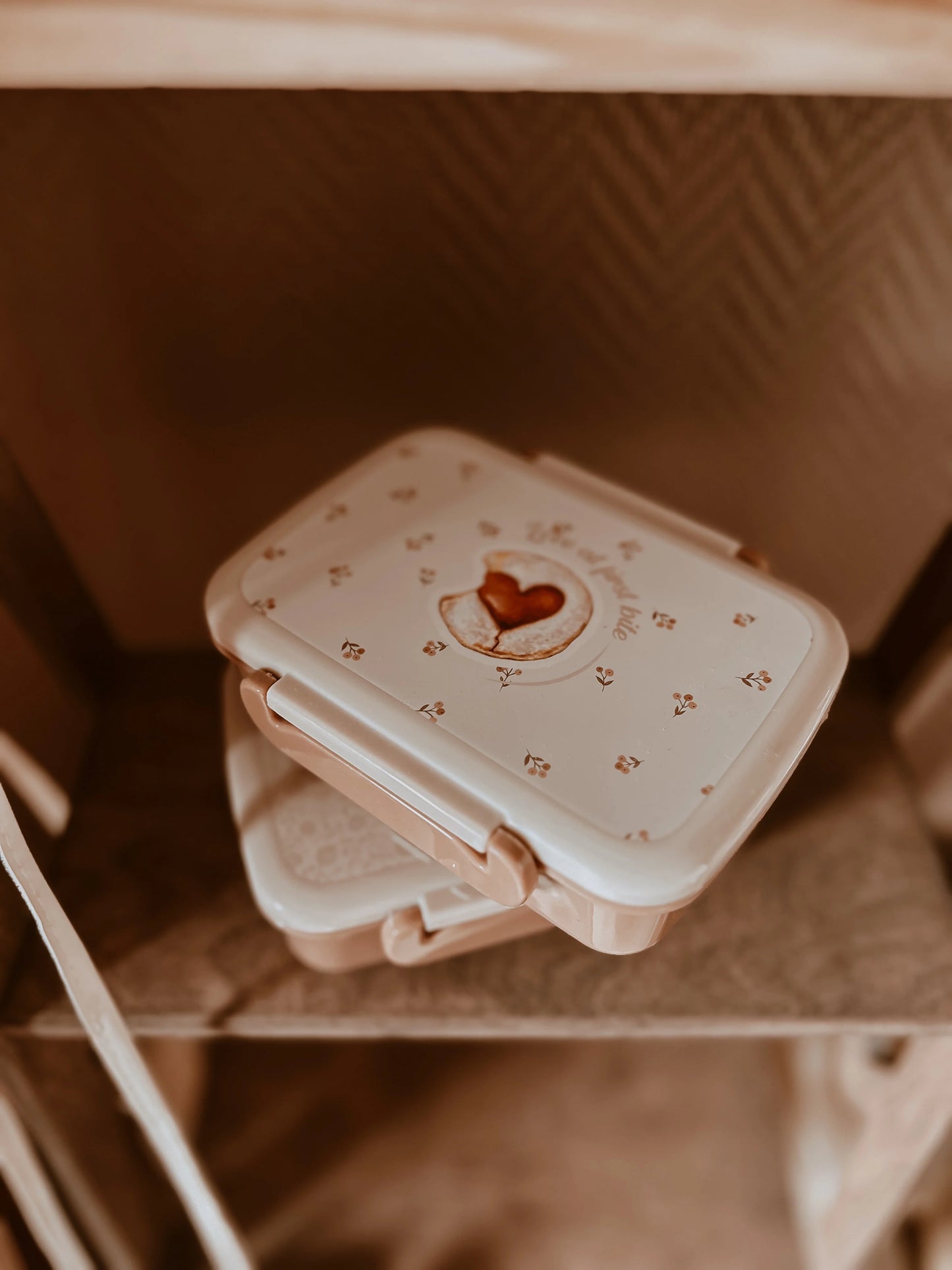 Lunch Box - Flower Buds