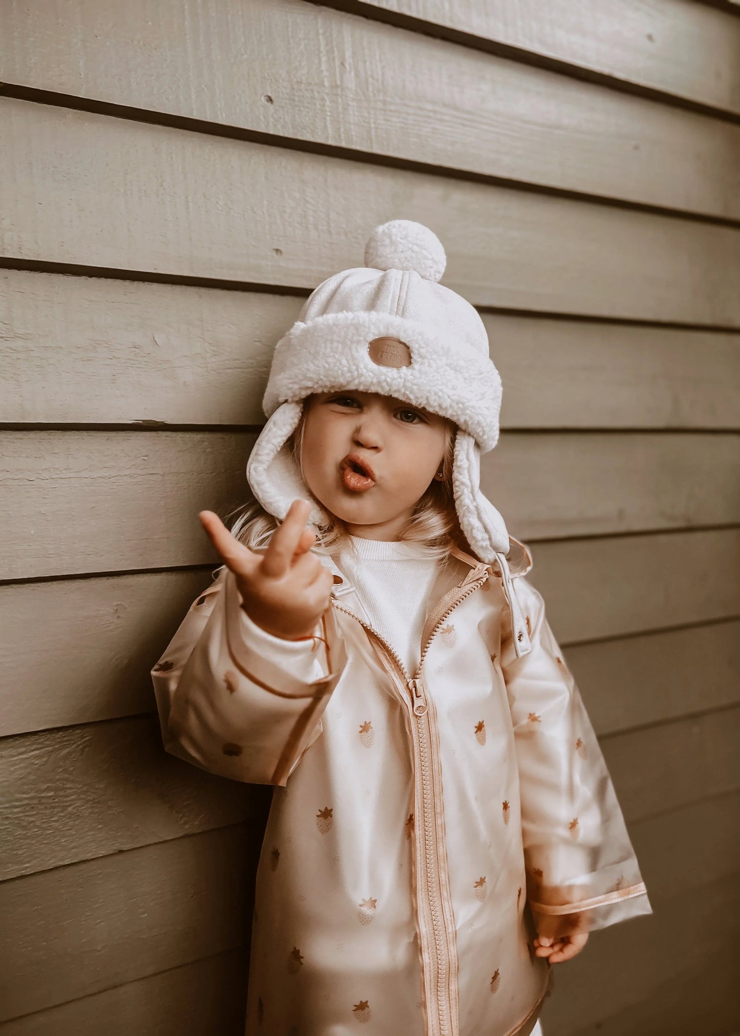 Drizzles - Rain Coats - Strawberries Mood