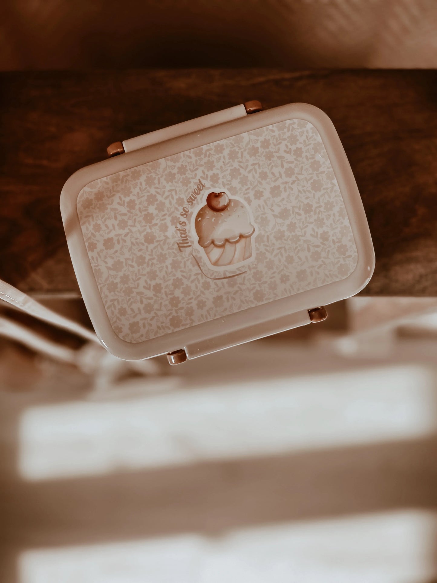 Lunch Box - Bouquet Silhouette